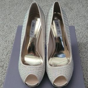 Jennifer Lopez heels